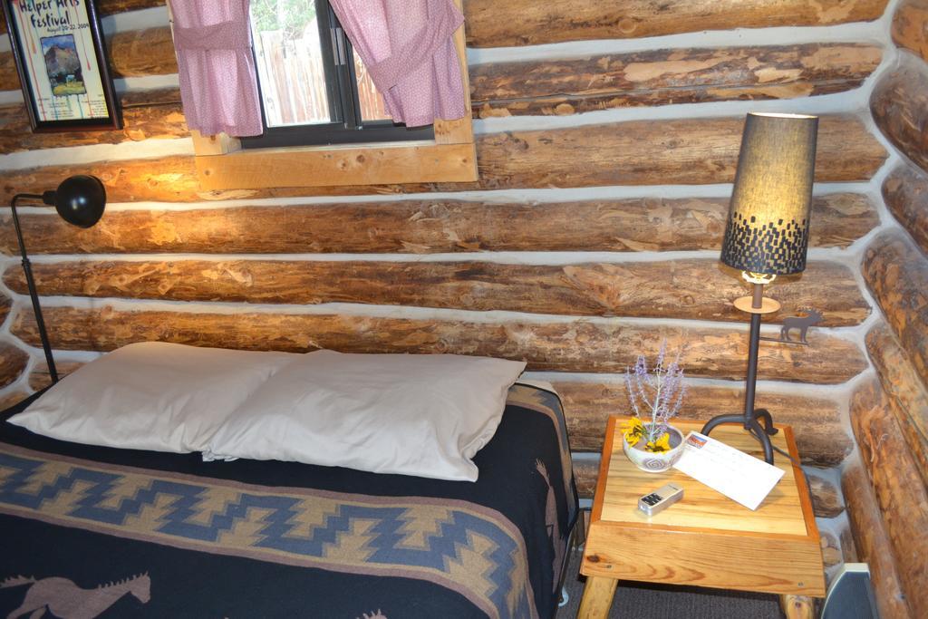 Отель Escalante Outfitters Экстерьер фото